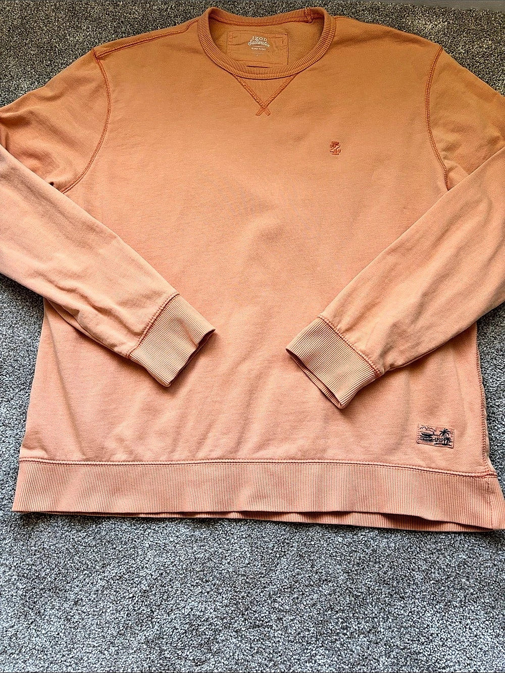 Izod Long Sleeve Sweatshirt in Orange Size Large